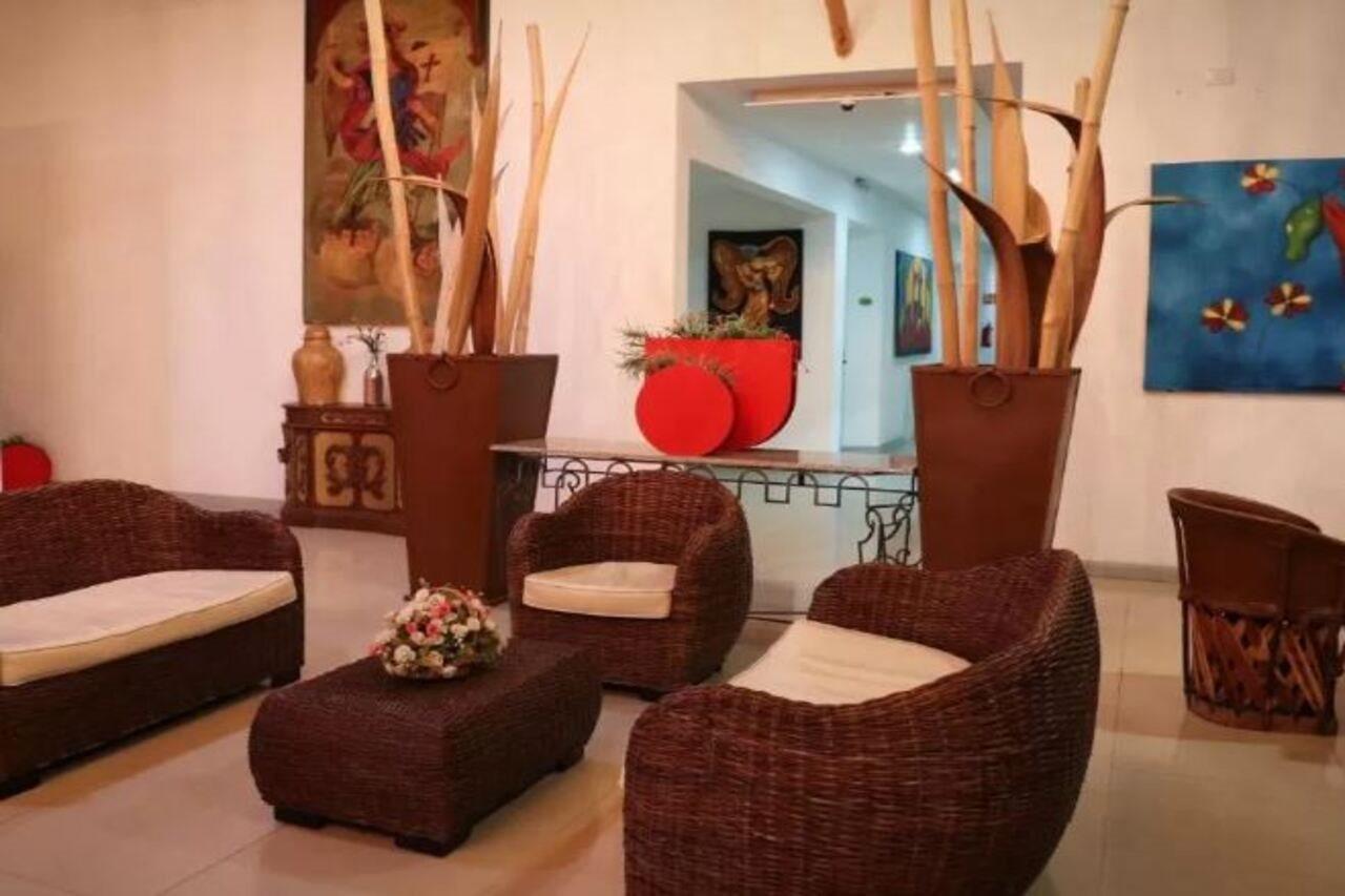 Zar Colima Hotel Екстериор снимка