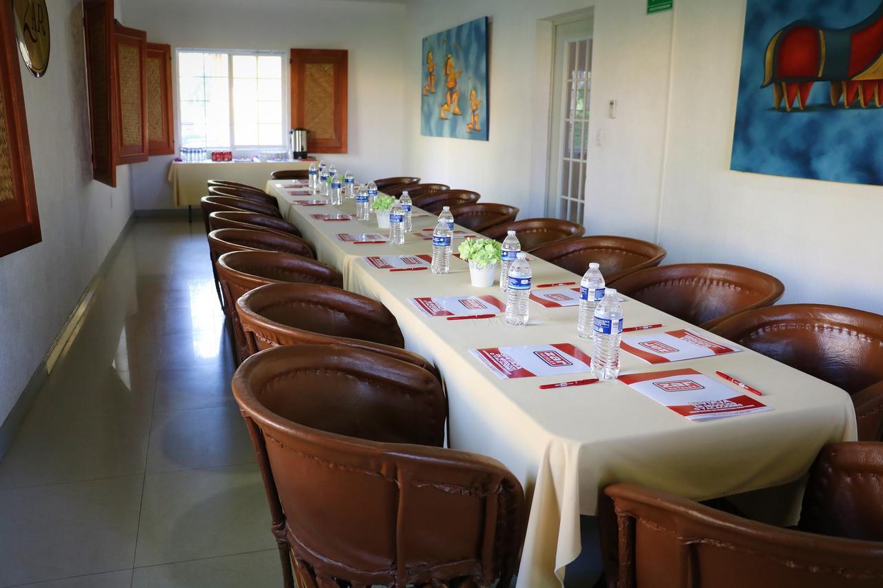 Zar Colima Hotel Екстериор снимка